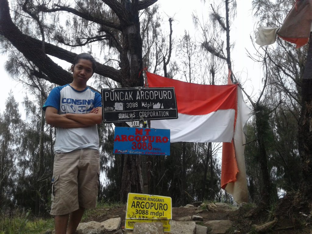 puncak argopuro Puncak Argopuro