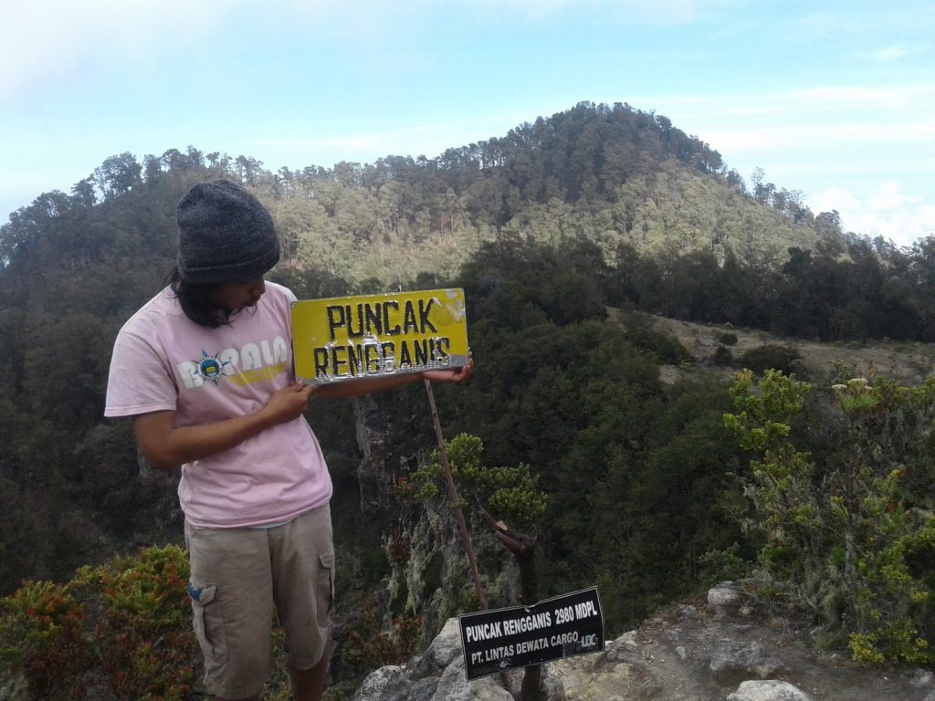 puncak rengganis gunung argopuro Puncak Rengganis Gunung Argopuro